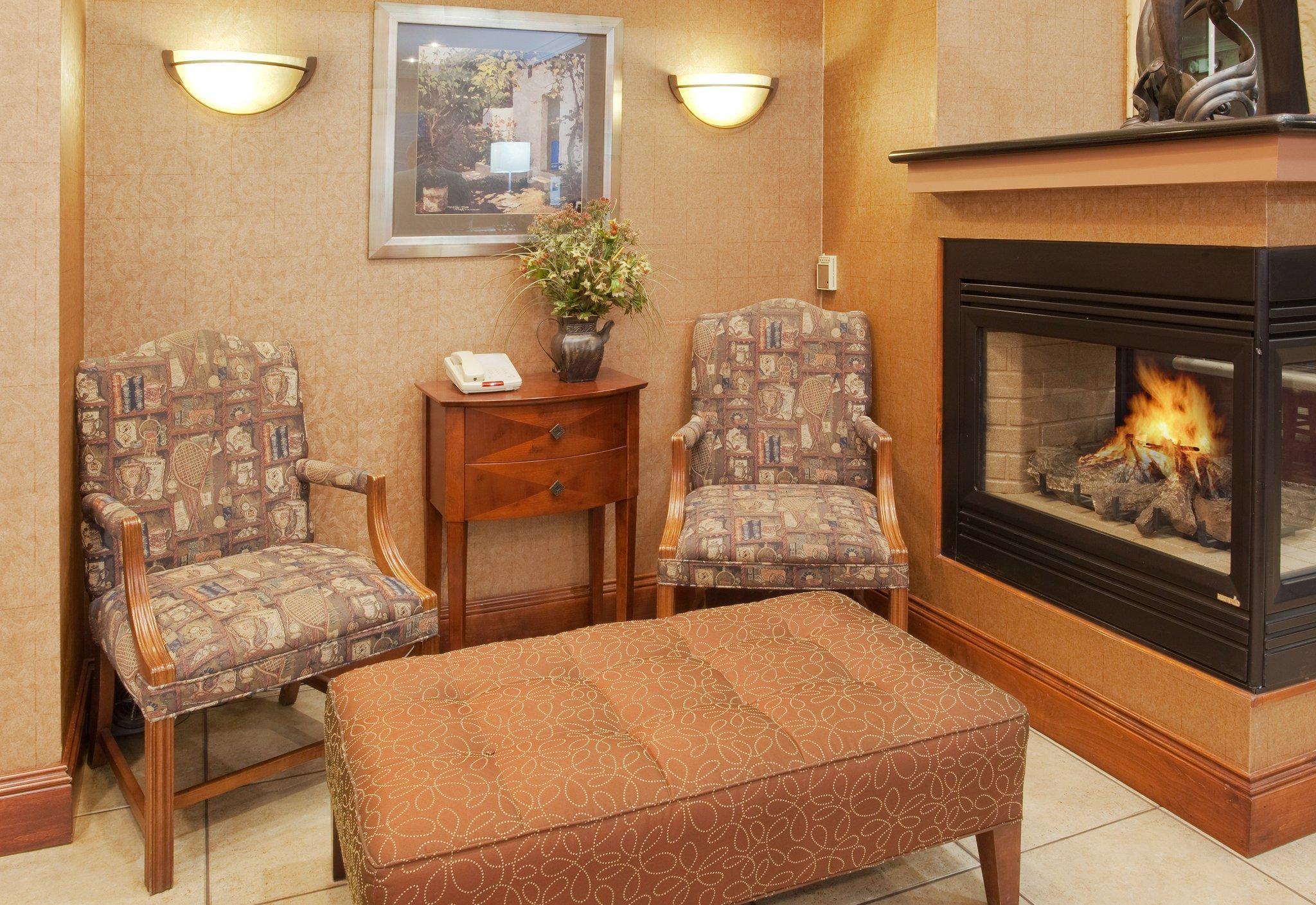 Holiday Inn Express- West Sacramento By Ihg Экстерьер фото