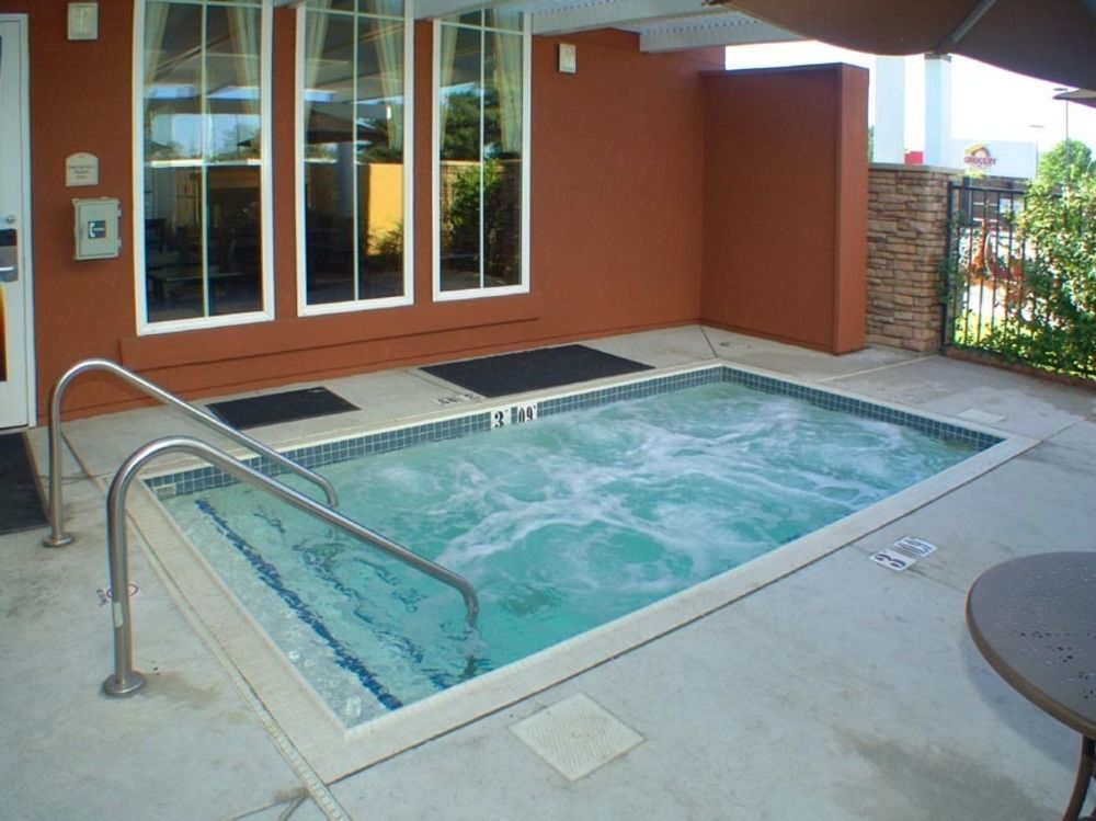 Holiday Inn Express- West Sacramento By Ihg Удобства фото